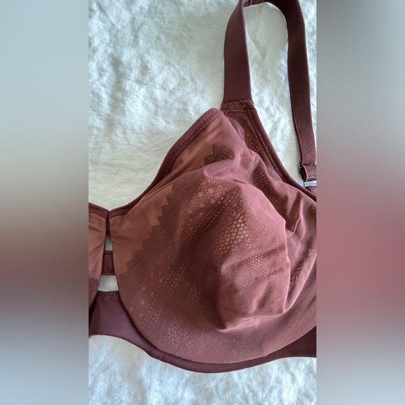 Spanx Minimizer Underwire Bra - Picture 6 of 9